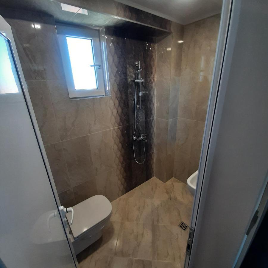 Gradina Hotel Chernomorets Bagian luar foto