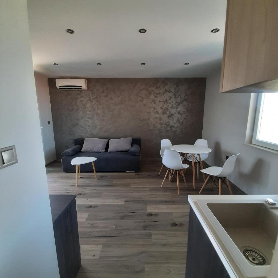 Gradina Hotel Chernomorets Bagian luar foto